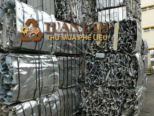 Xử Lý Phế Liệu Tồn Kho Nhà Máy Đà Nẵng - Thu Gom Nhanh, Dọn Gọn 24/7